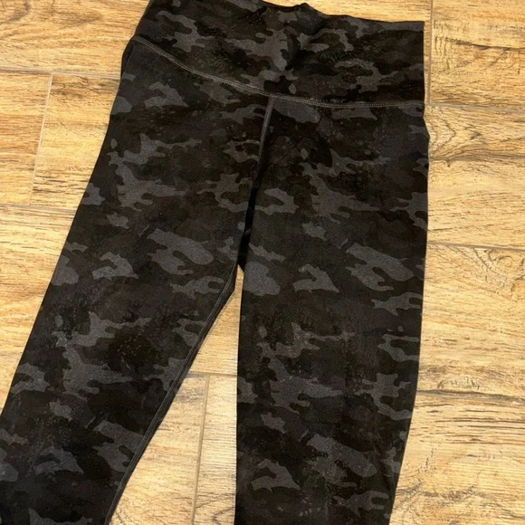 Leggings - Picture 2 of 2